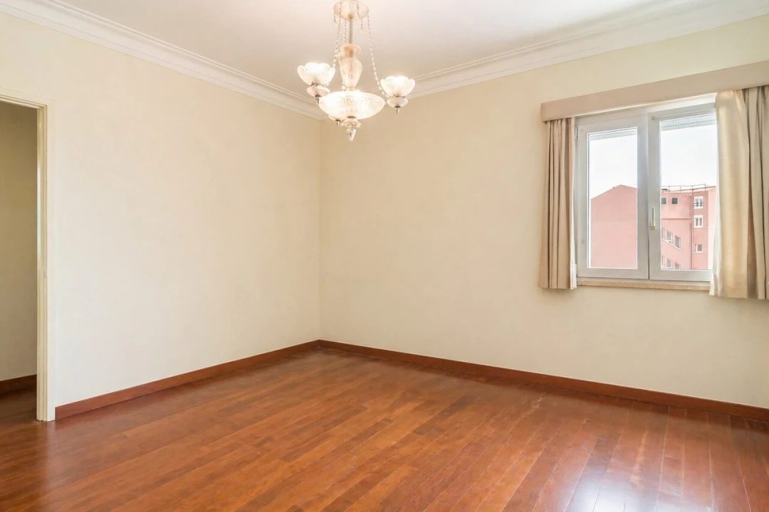 Apartamento T5 para Venda em Estrela Foto 14