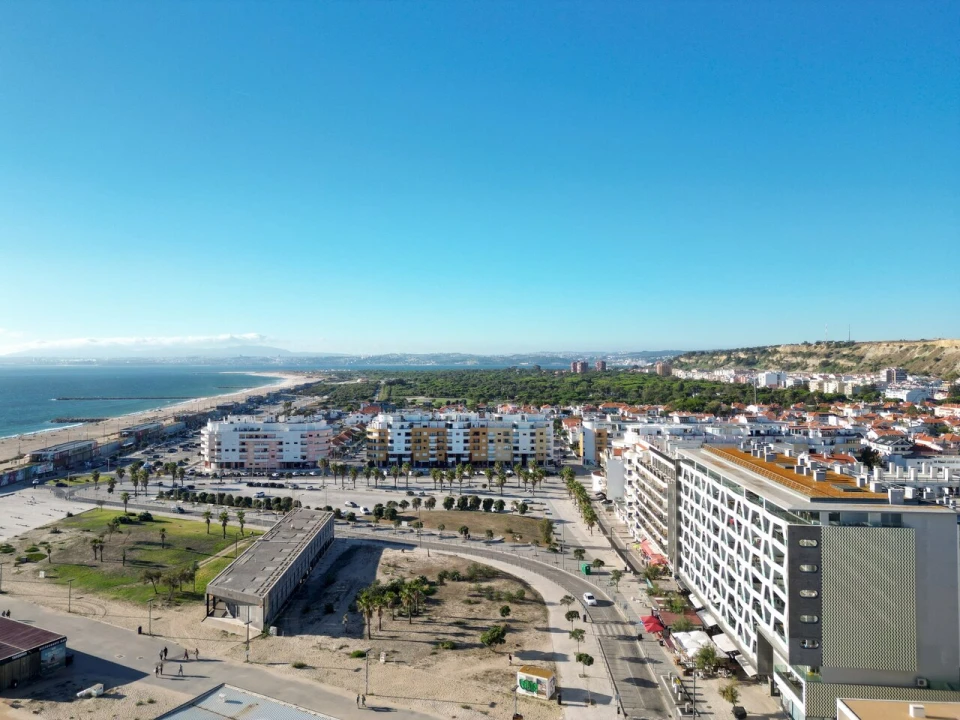 Apartamento T2 para Venda em Costa da Caparica Foto 2
