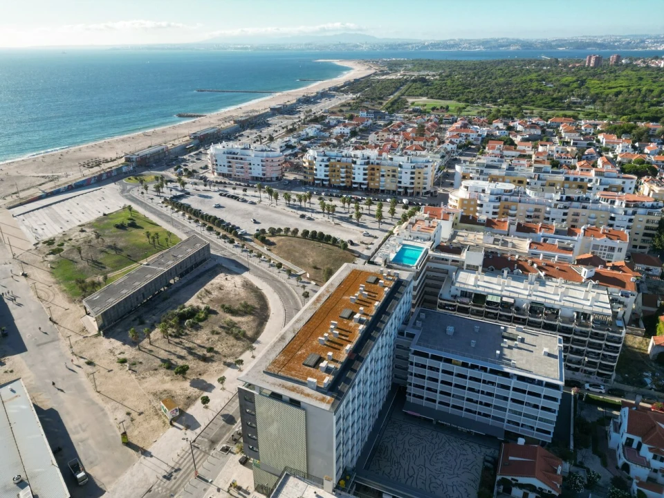 Apartamento T2 para Venda em Costa da Caparica Foto 33