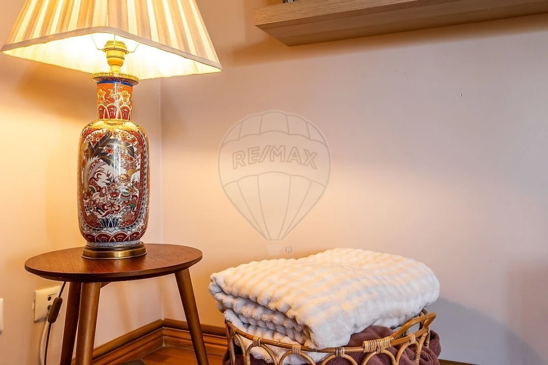 Apartamento T1 para Venda em Carnide Foto 6