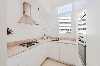 Apartamento T2 para Venda em Avenidas Novas