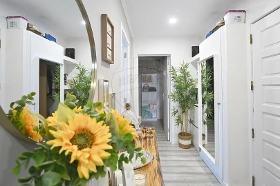 Apartamento T2 para Venda em Santo António dos Cavaleiros e Frielas