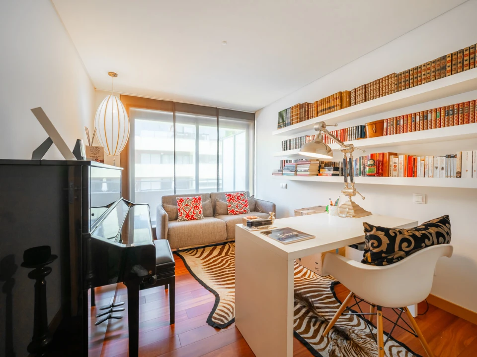 Apartamento T5 para Venda em Paranhos Foto 5