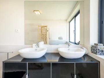 Apartamento T5 para Venda em Paranhos