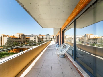 Apartamento T5 para Venda em Paranhos