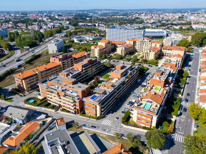 Apartamento T5 para Venda em Paranhos Foto 39