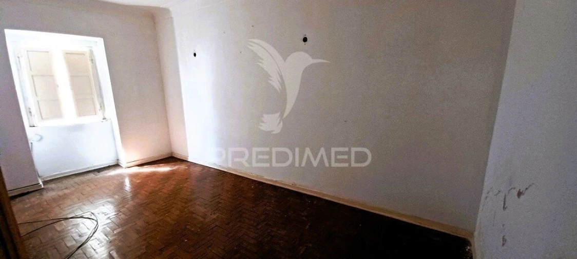 Moradia T8 para Venda em Sé e São Lourenço Foto 10