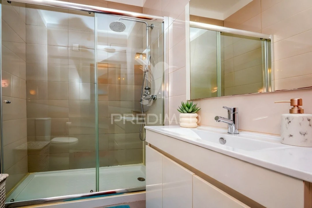 Apartamento T3 para Venda em Braga (Maximinos, Sé e Cividade) Foto 24