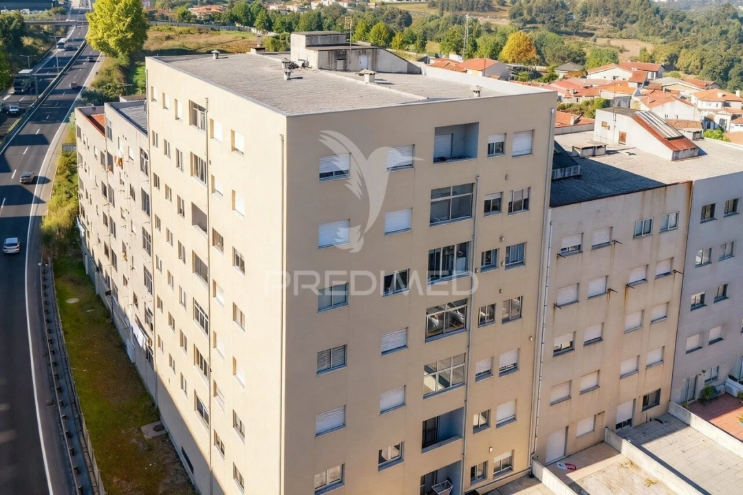 Apartamento T3 para Venda em Braga (Maximinos, Sé e Cividade) Foto 36