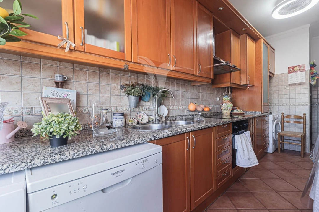 Apartamento T2 para Venda em Amora Foto 7