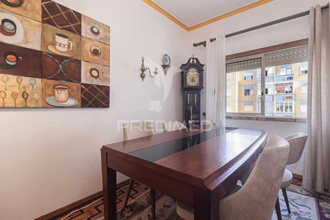 Apartamento T2 para Venda em Amora Foto 28