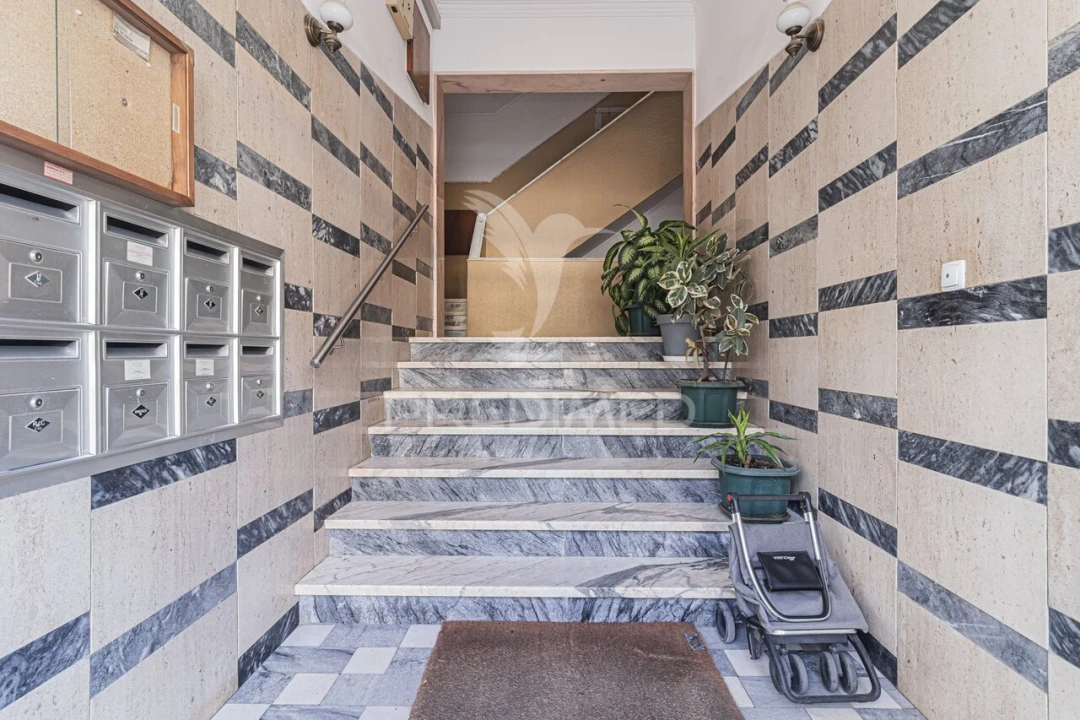 Apartamento T2 para Venda em Amora Foto 31