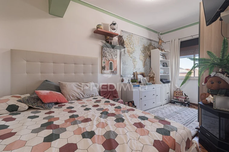 Apartamento T2 para Venda em Amora Foto 14