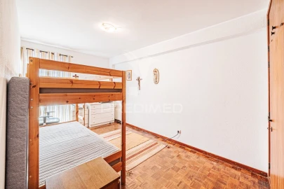 Apartamento T2 para Venda em Queluz e Belas