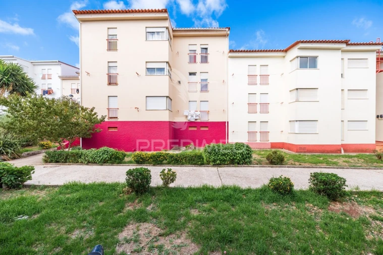 Apartamento T2 para Venda em Queluz e Belas Foto 29