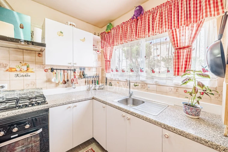 Apartamento T2 para Venda em Queluz e Belas Foto 21
