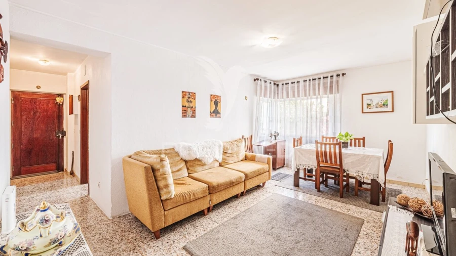Apartamento T2 para Venda em Queluz e Belas