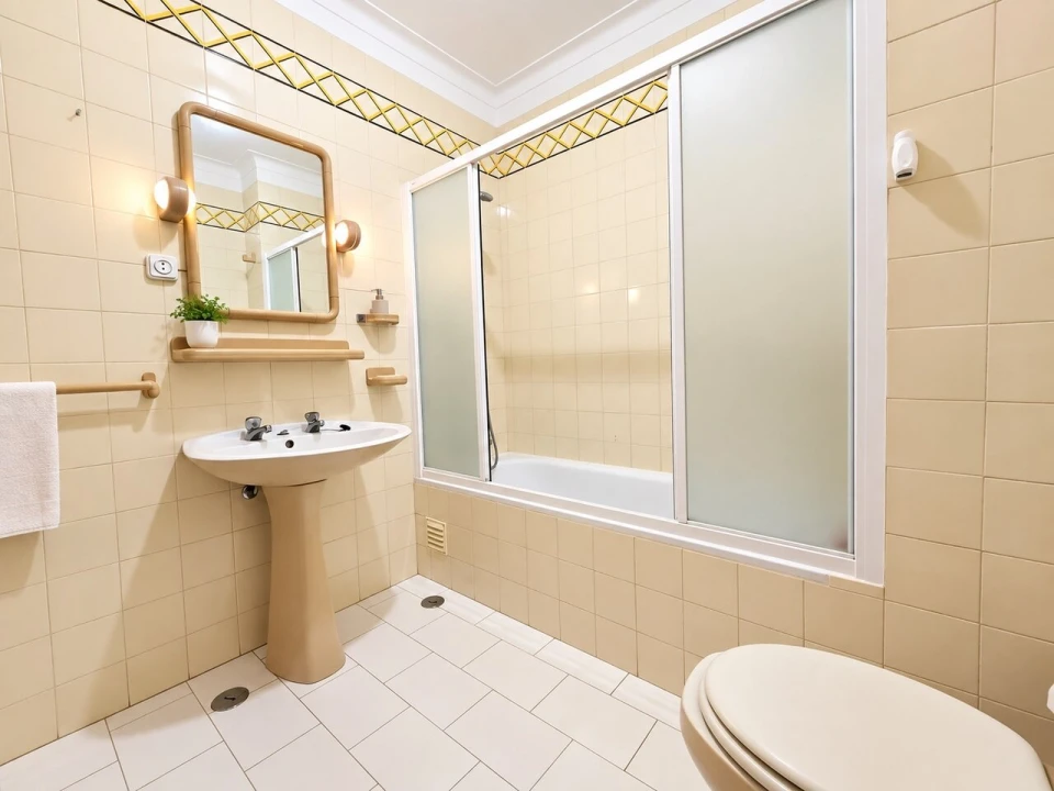 Apartamento T1 para Venda em Portimão Foto 17