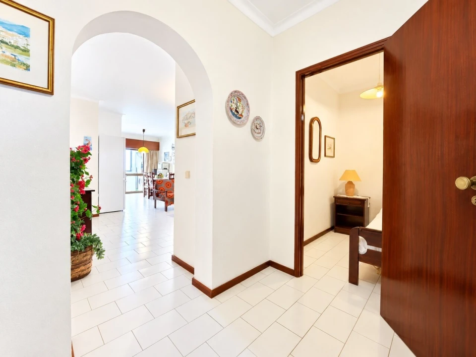 Apartamento T1 para Venda em Portimão Foto 22