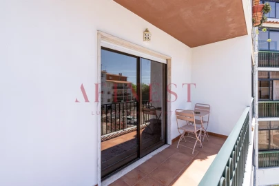 Apartamento T2 para Arrendamento em Cascais e Estoril