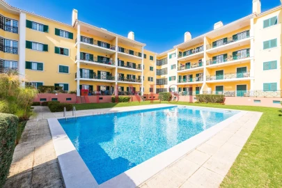 Apartamento T1 para Arrendamento em Santa Maria e São Miguel, São Martinho, São Pedro Penaferrim