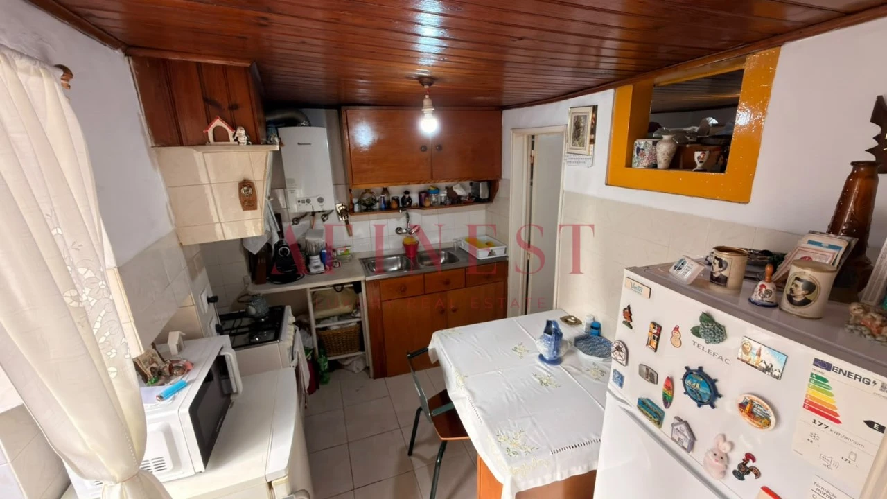 Apartamento T1 para Venda em Santa Maria Maior Foto 7