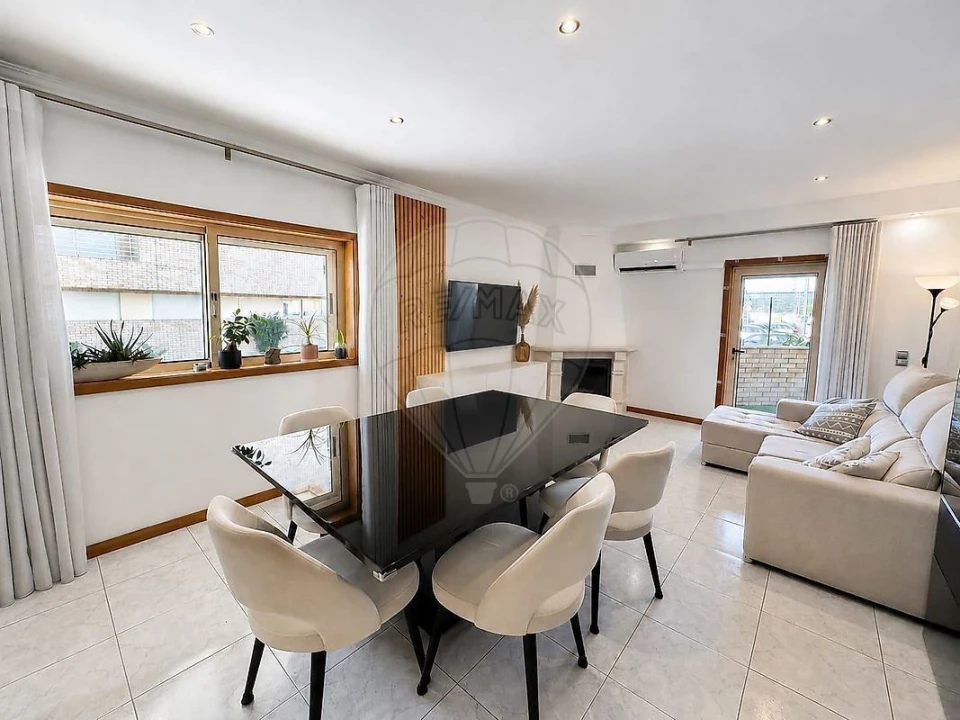 Apartamento T3 para Venda em Alfena Foto 2