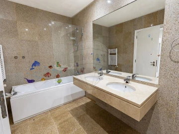 Apartamento T3 para Venda em Cidade da Maia