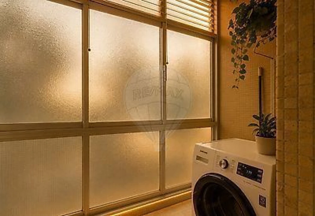 Apartamento T3 para Venda em Lordelo do Ouro e Massarelos Foto 8