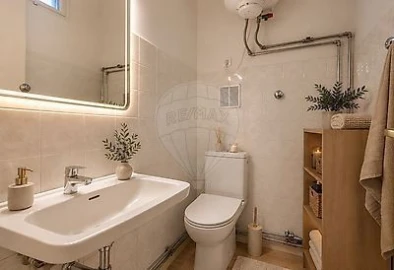 Apartamento T3 para Venda em Lordelo do Ouro e Massarelos