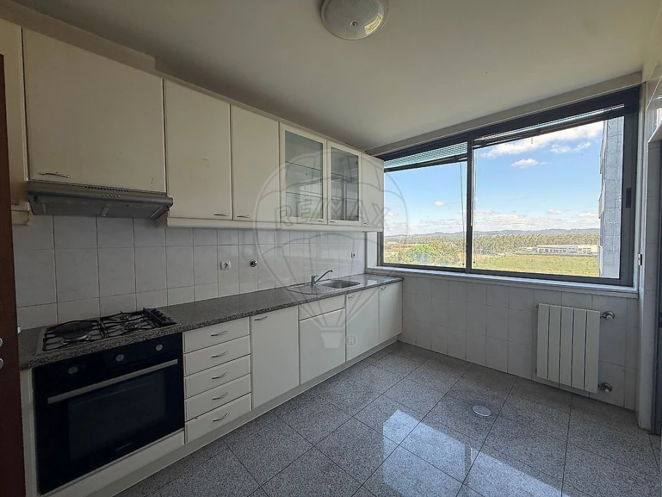 Apartamento T2 para Venda em Moreira Foto 7