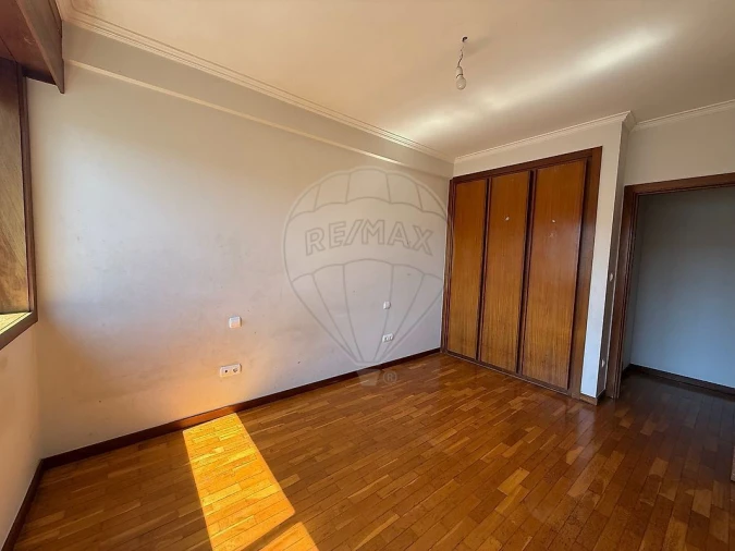 Apartamento T2 para Venda em Moreira Foto 18