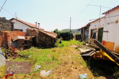 Moradia T2 para Venda em Marrazes e Barosa