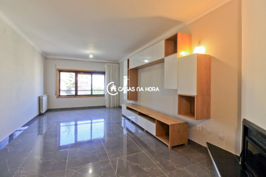 Apartamento T2 para Arrendamento em Santa Marinha e São Pedro da Afurada Foto 10