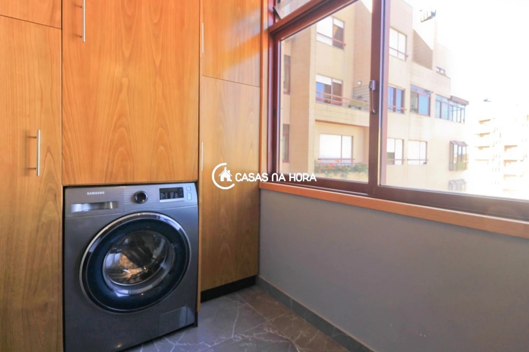 Apartamento T2 para Arrendamento em Santa Marinha e São Pedro da Afurada Foto 21