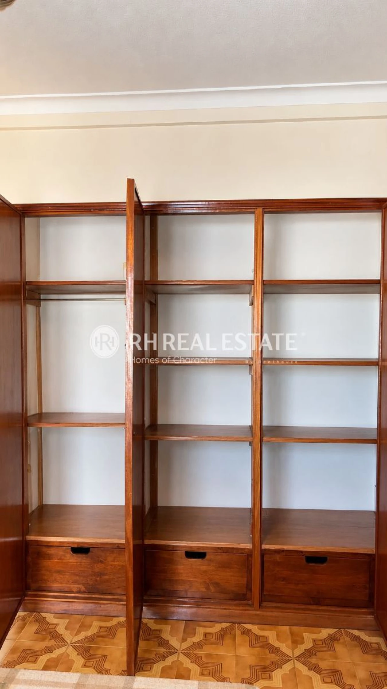 Apartamento T1 para Venda em Buarcos Foto 8