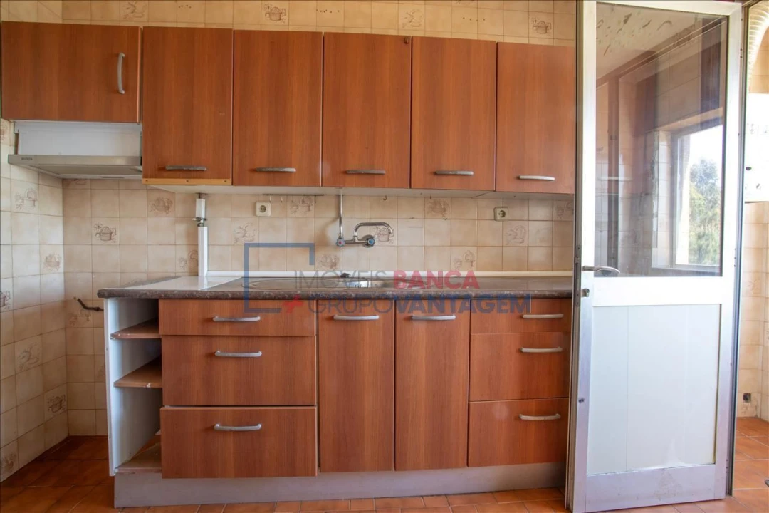 Apartamento T2 para Venda em Mafamude e Vilar do Paraíso Foto 4