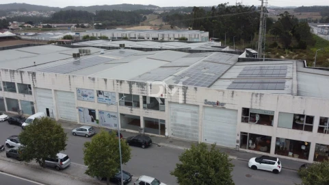 Armazém para Venda em Touguinha e Touguinhó