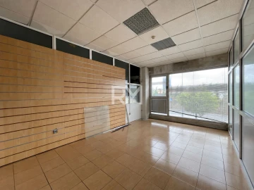 Armazém para Venda em Touguinha e Touguinhó