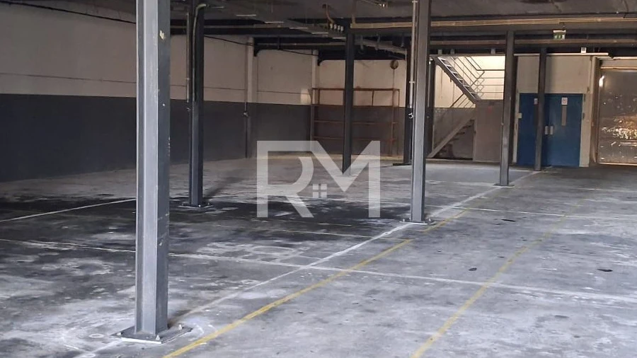 Armazém para Arrendamento em Touguinha e Touguinhó