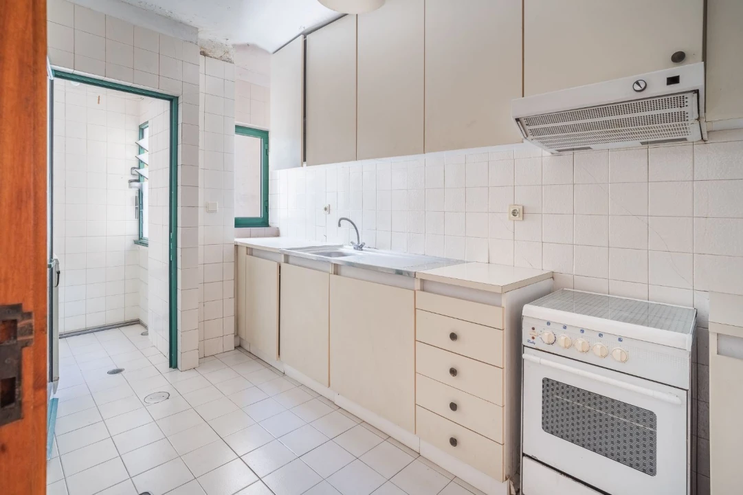 Apartamento T1 para Venda em Lordelo do Ouro e Massarelos Foto 9