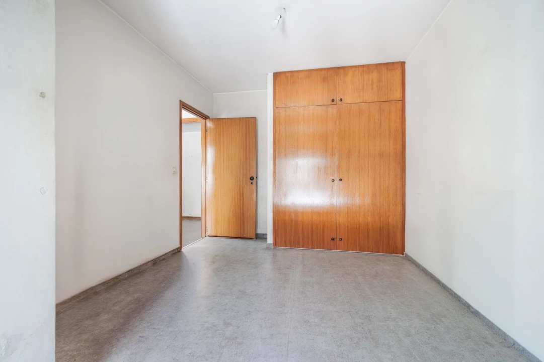 Apartamento T1 para Venda em Lordelo do Ouro e Massarelos Foto 16