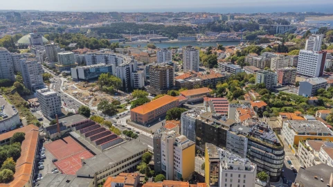 Apartamento T1 para Venda em Lordelo do Ouro e Massarelos
