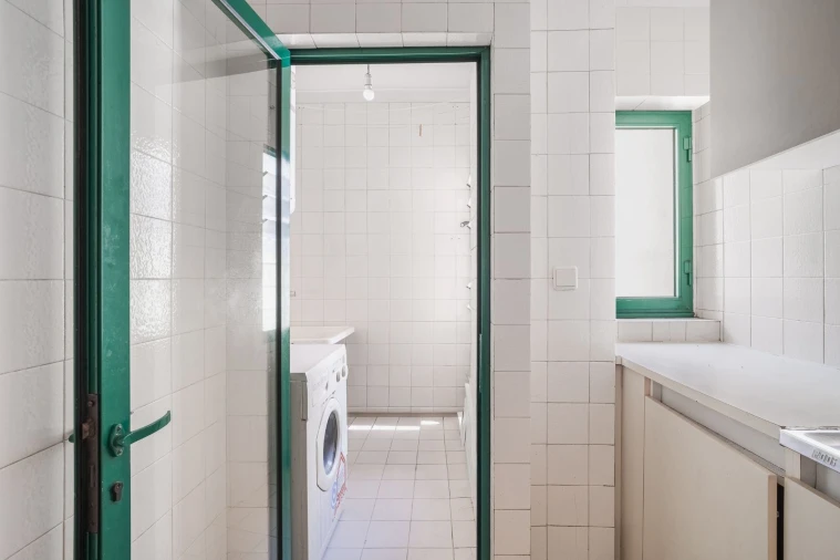 Apartamento T1 para Venda em Lordelo do Ouro e Massarelos Foto 11