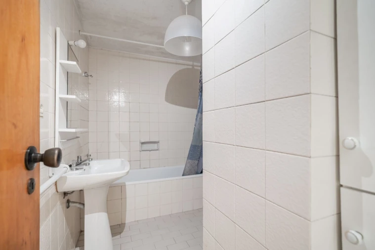 Apartamento T1 para Venda em Lordelo do Ouro e Massarelos Foto 18