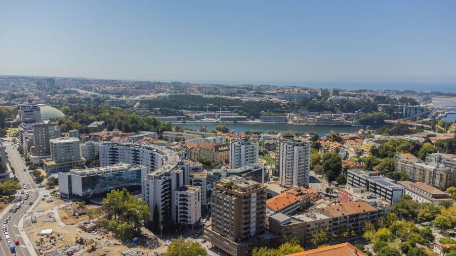 Apartamento T1 para Venda em Lordelo do Ouro e Massarelos Foto 22