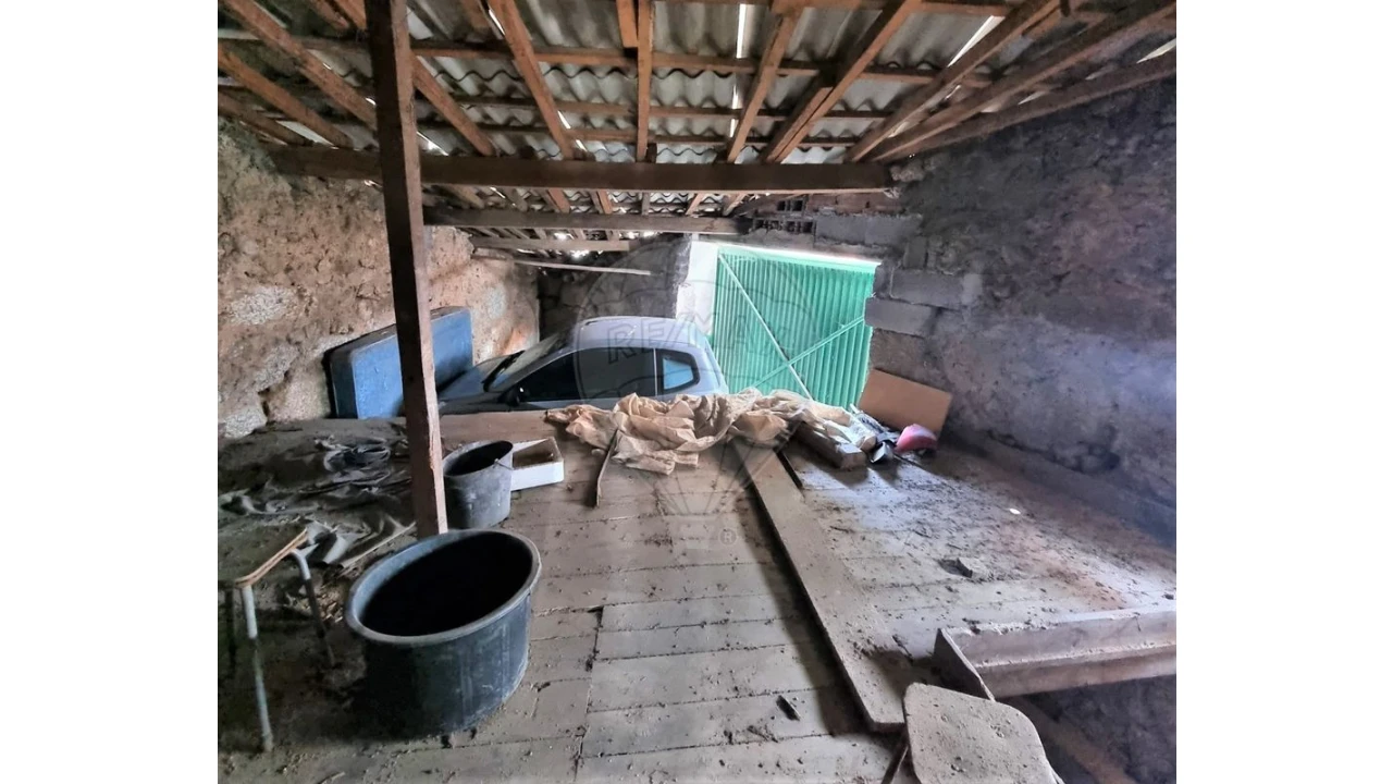 Moradia para Venda em Currelos, Papízios e Sobral Foto 3