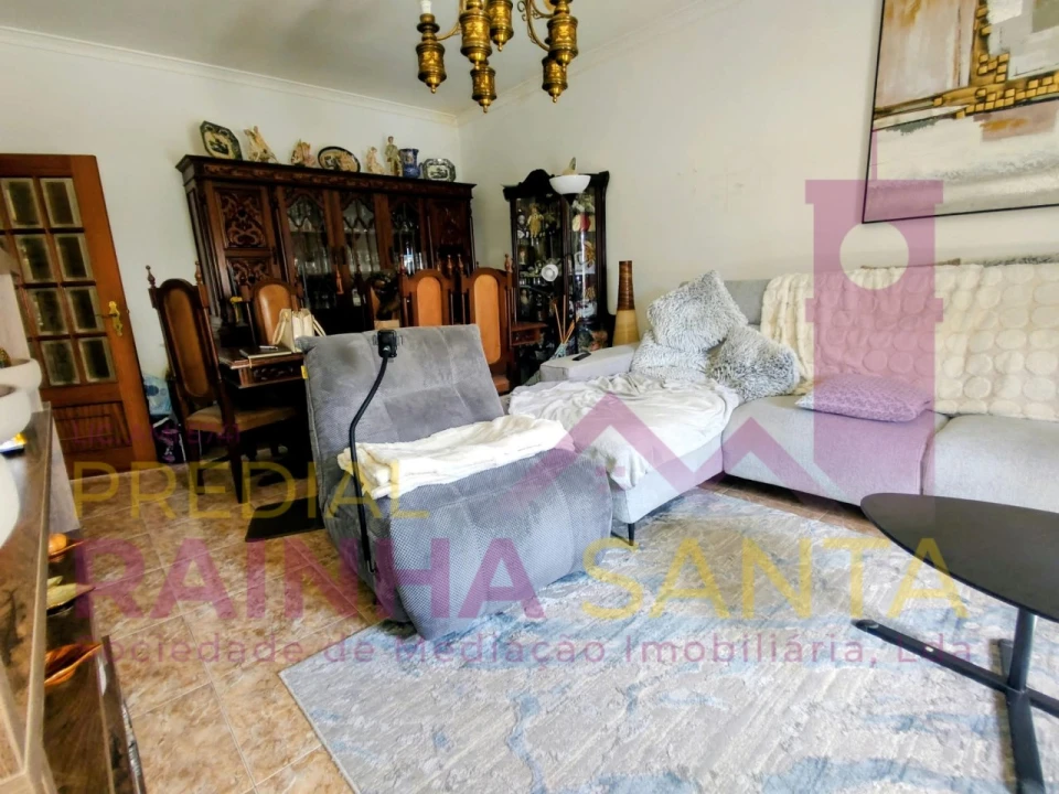 Moradia T4 para Venda em São Martinho do Bispo e Ribeira de Frades Foto 5