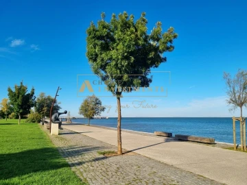 Apartamento T1 para Venda em Marvila