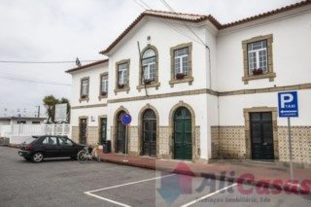 Apartamento T0 para Venda em Esmoriz Foto 10